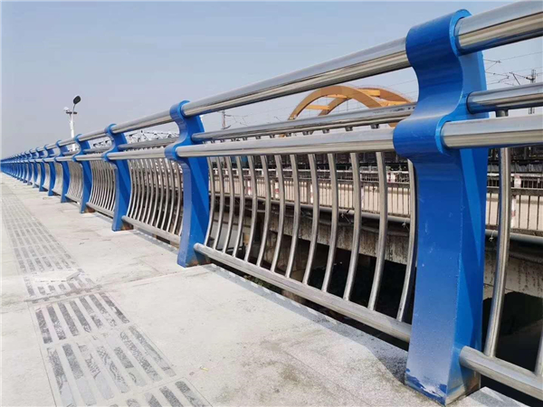 邯郸304不锈钢复合管护栏的生产工艺揭秘